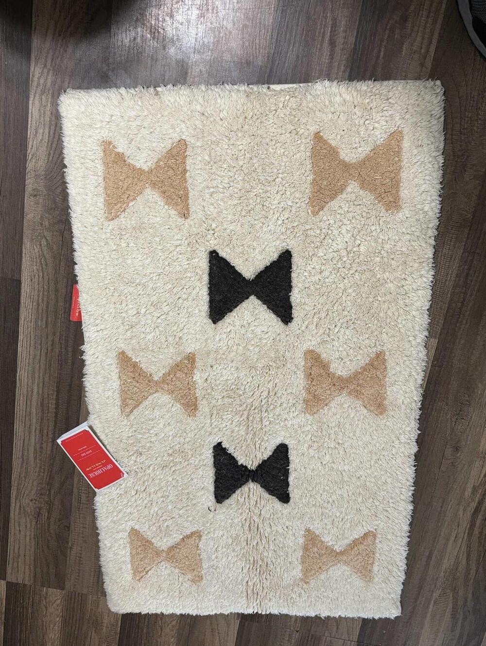 NEW Opalhouse Jungalow 18x30" Geometric Tufted Bath Rug In Cream / Black